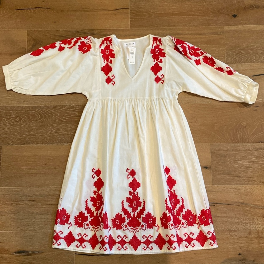 Brand-new, Velvet by Graham & Spencer, cotton-linen embroidered dress